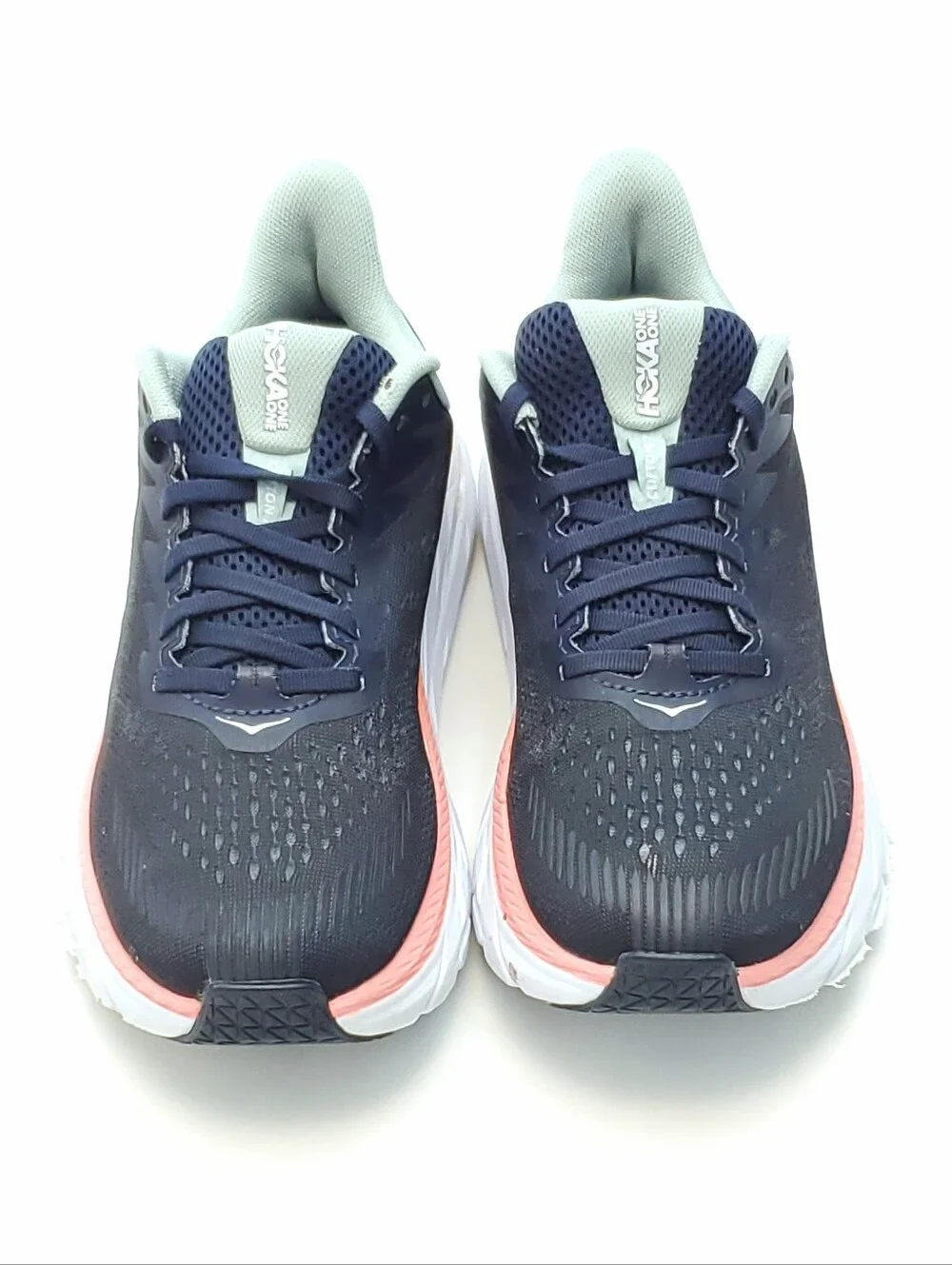 Hoka One One hoka one